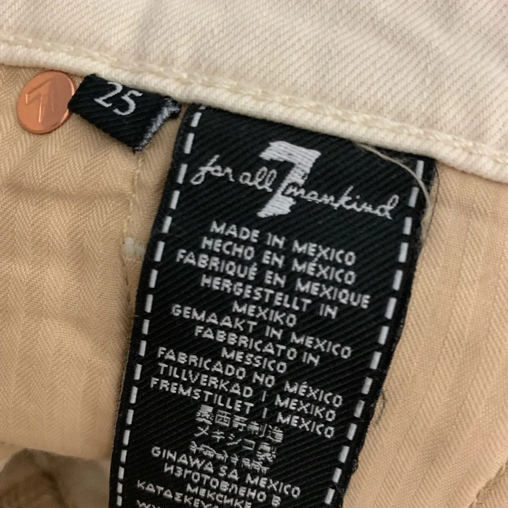 7 For All‎ Mankind High Waist Gold Metallic Cream Shorts Size 25